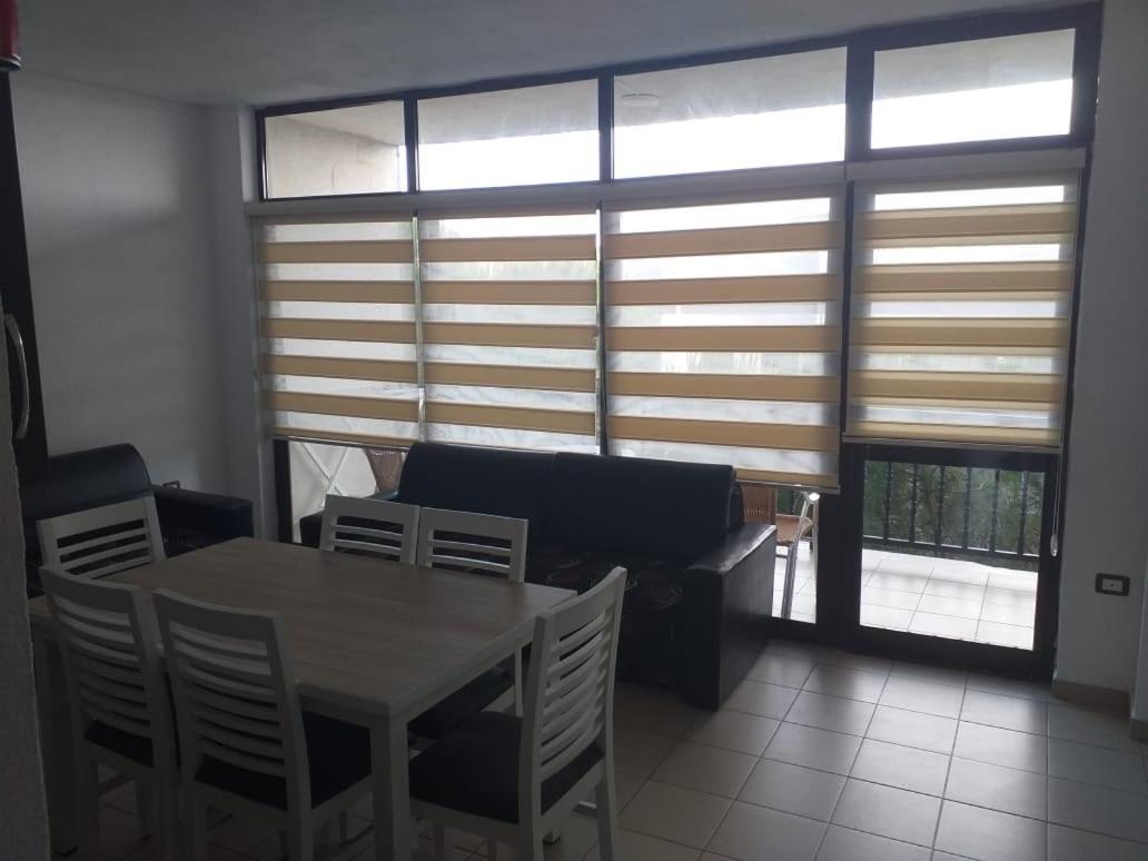 Flat Ergli Lägenhet Velipojë Exteriör bild