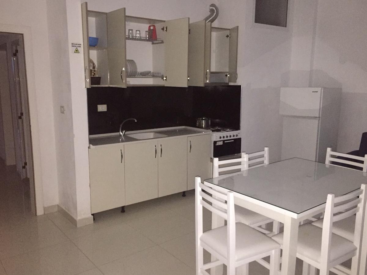 Flat Ergli Lägenhet Velipojë Exteriör bild